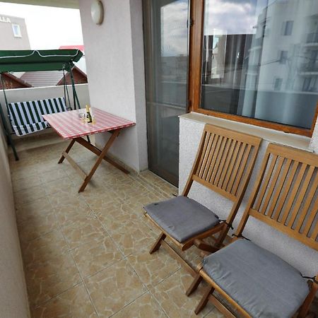 Apartament Enzo Διαμέρισμα Năvodari Εξωτερικό φωτογραφία