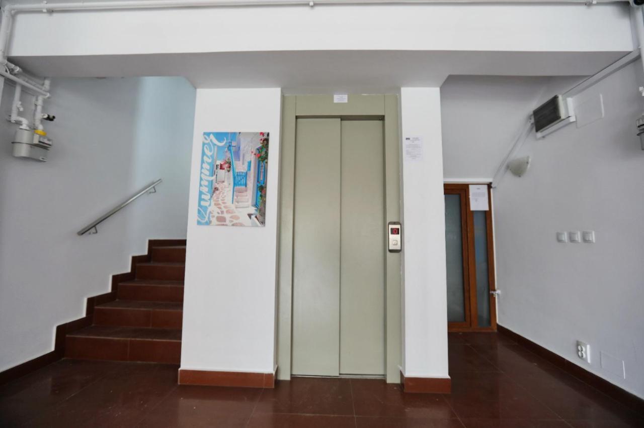 Apartament Enzo Διαμέρισμα Năvodari Εξωτερικό φωτογραφία