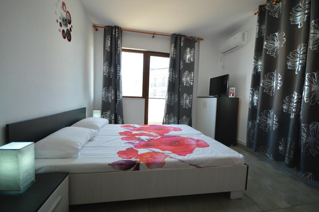 Apartament Enzo Διαμέρισμα Năvodari Εξωτερικό φωτογραφία